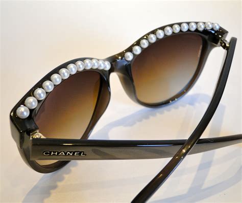 occhiali chanel perle|Chanel sunglasses for women 2024.